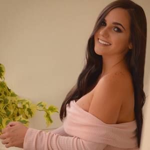 Meet your Posher, Génesis